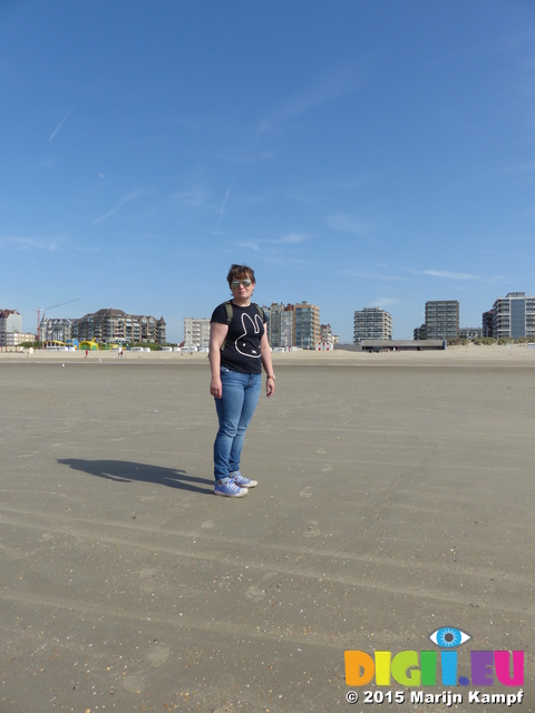 FZ015984 Jenni on De Panne beach